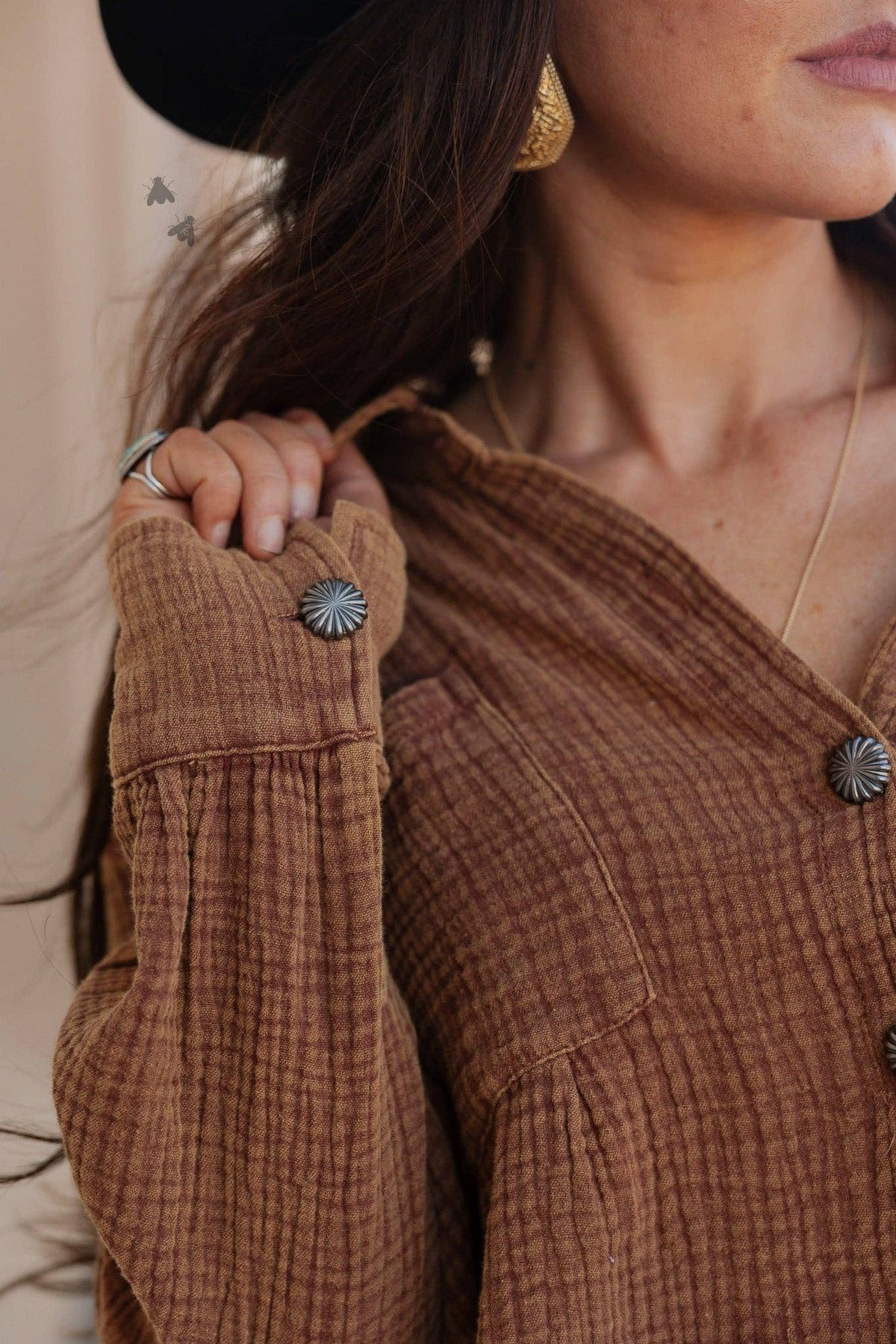 ACRES BUTTON UP *SADDLE
