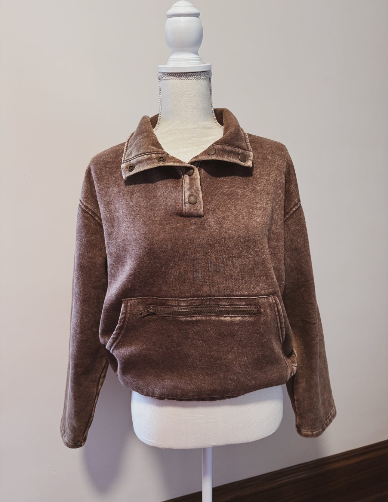 Mocha Cropped Pullover