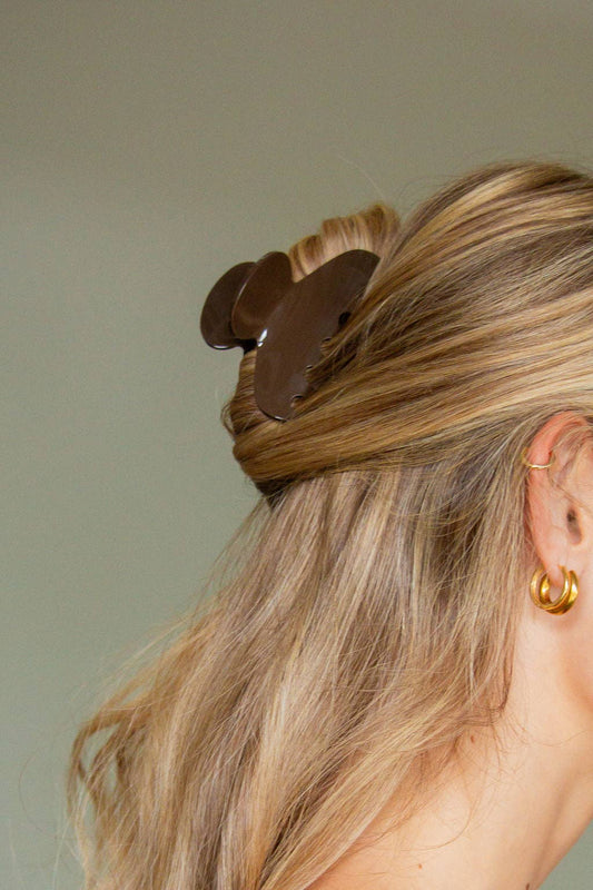Sleek Claw Clip: Brown